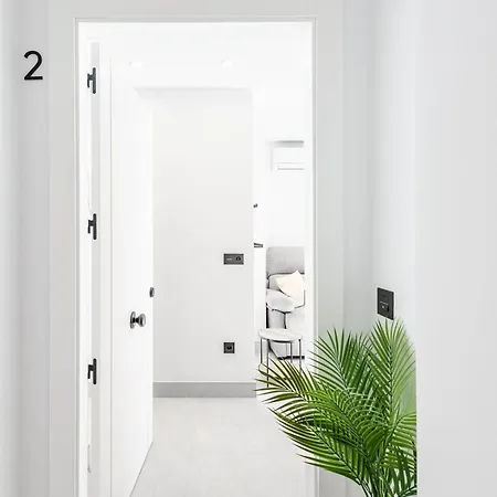 Nuevo Apto Centro Playa A 2 Min A Pie * نيرخا